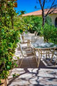 Hôtel Les Arbousiers - 12