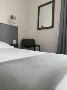 Hôtel Les Arbousiers - 40