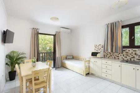 Monemvasia Green Apartments - 103