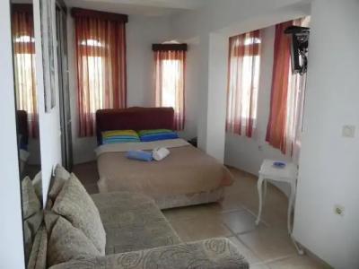 Apartments & Rooms Villa Anastasija - 2