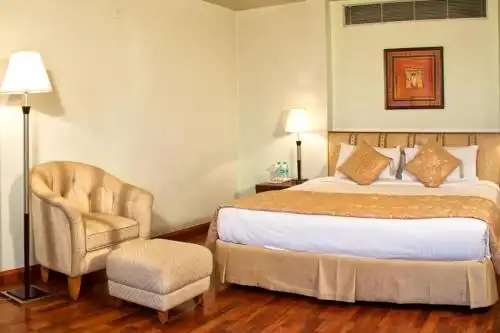 Clarion Bella Casa at Airport - 17