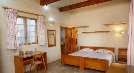 Tal-Bobby Farmhouse - 1