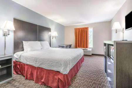 Suburban Studios Chattanooga Northeast - Ooltewah - 5