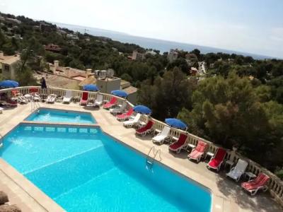 Portals Hills Boutique - 14