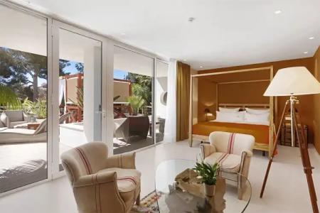 Portals Hills Boutique - 58