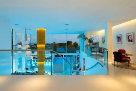 Portals Hills Boutique - 16