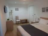 Standard Double room with city view