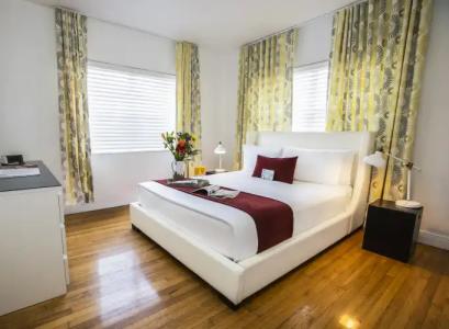 Beachside All Suites - 1