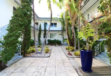 Beachside All Suites - 14