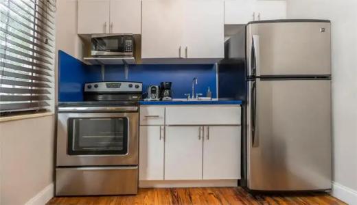 Beachside All Suites - 17