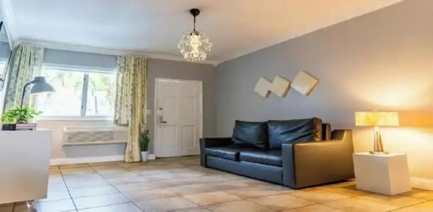 Beachside All Suites - 19