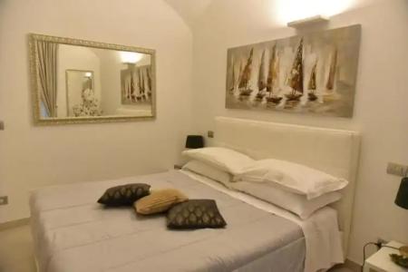 Conte Max Rooms - 0