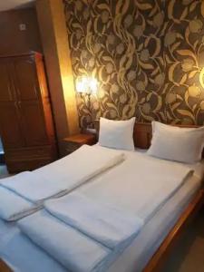 Guest House Elora - 0