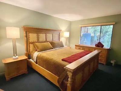 Vista Grande Resort - A Gay Men's Resort - 118