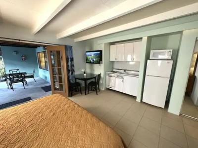 Vista Grande Resort - A Gay Men's Resort - 134