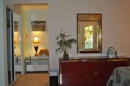Vista Grande Resort - A Gay Men's Resort - 13