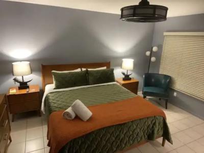 Vista Grande Resort - A Gay Men's Resort - 46