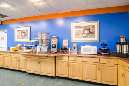 OYO Greensboro East I 40 - 22