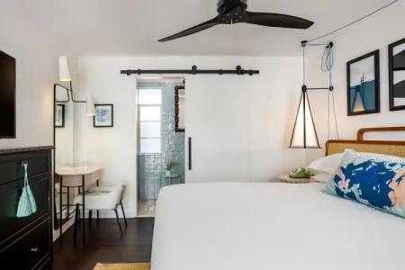 Winslow's Bungalows - Key West Historic Inns - 5