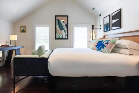 Winslow's Bungalows - Key West Historic Inns - 57