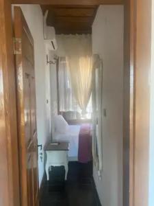 ARİSTONİCUS BUTİK - 43