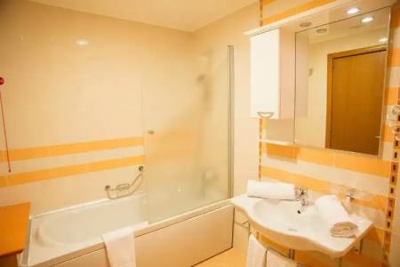 Emerald Beach Resort & Spa - 18