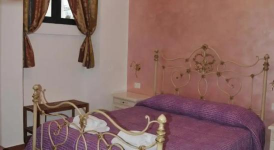 Viola di Mare Rooms and Parking - 1