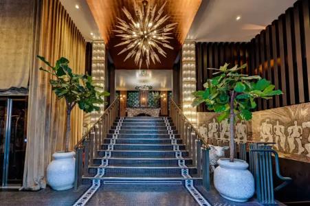 The One Alma Paris - 14