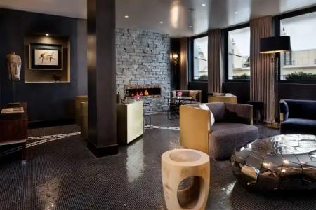 The One Alma Paris - 16