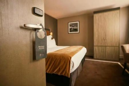 The One Alma Paris - 40