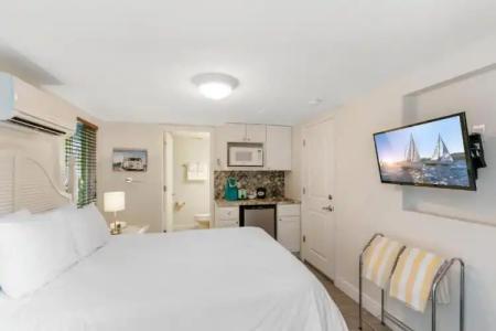 Siesta Key Beachside Villas - 60