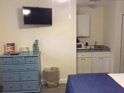 Siesta Key Beachside Villas - 3