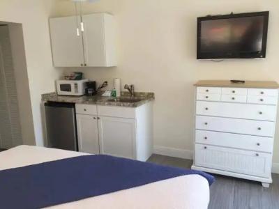 Siesta Key Beachside Villas - 12