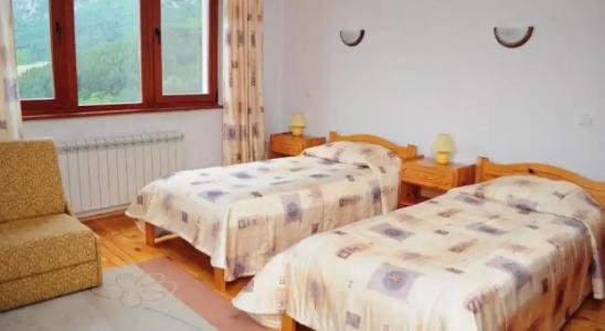 Kris Guest House - 4