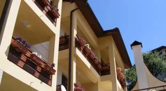 Kris Guest House - 10