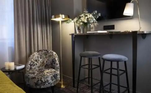 Le Rayz Vendome - 94