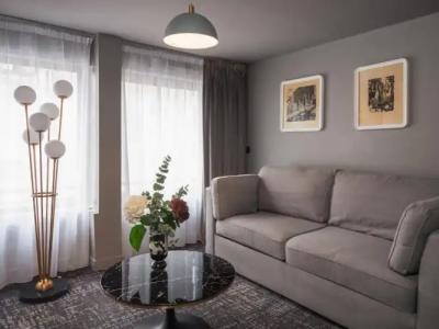 Le Rayz Vendome - 152