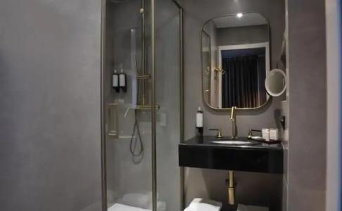 Le Rayz Vendome - 99