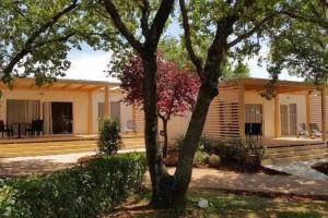 Holiday Mobile Homes Park Riviera Tourist base, Novigrad
