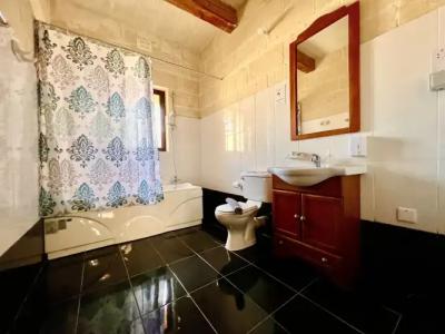 Grotto's Paradise B&B - 8