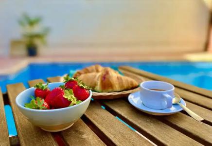 Grotto's Paradise B&B - 13