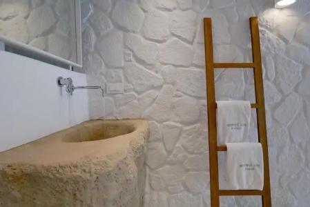 Andronikos - Adults Only - 70