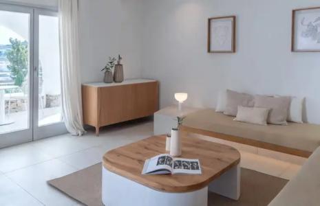 Andronikos - Adults Only - 126