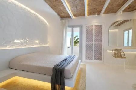 Andronikos - Adults Only - 65