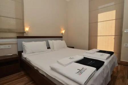 Lighthouse Nadia Aparts - 137