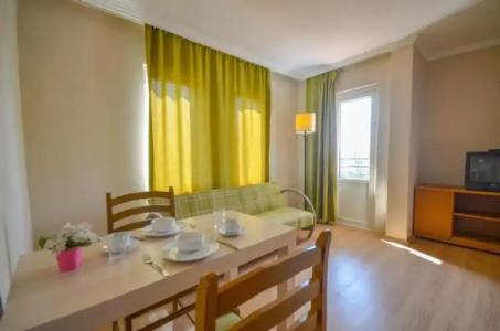 Select Suite & Apart - 64