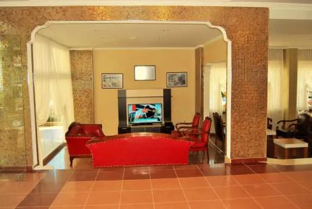 Select Suite & Apart - 1