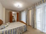 2 Bedrooms Superior Family Double room with balcony and with mountain view