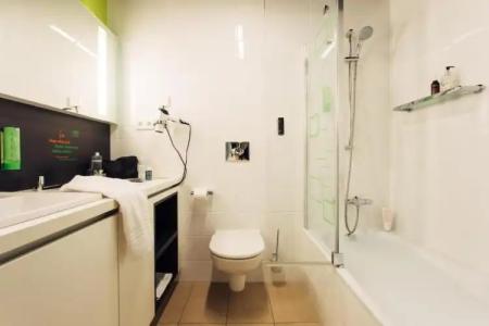 Harry's Home & Apartments - 59