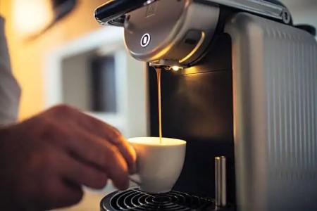 Harry's Home & Apartments - 77